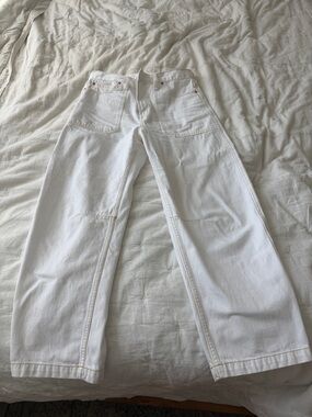 Gap White Barrel-Leg Carpenter Jeans